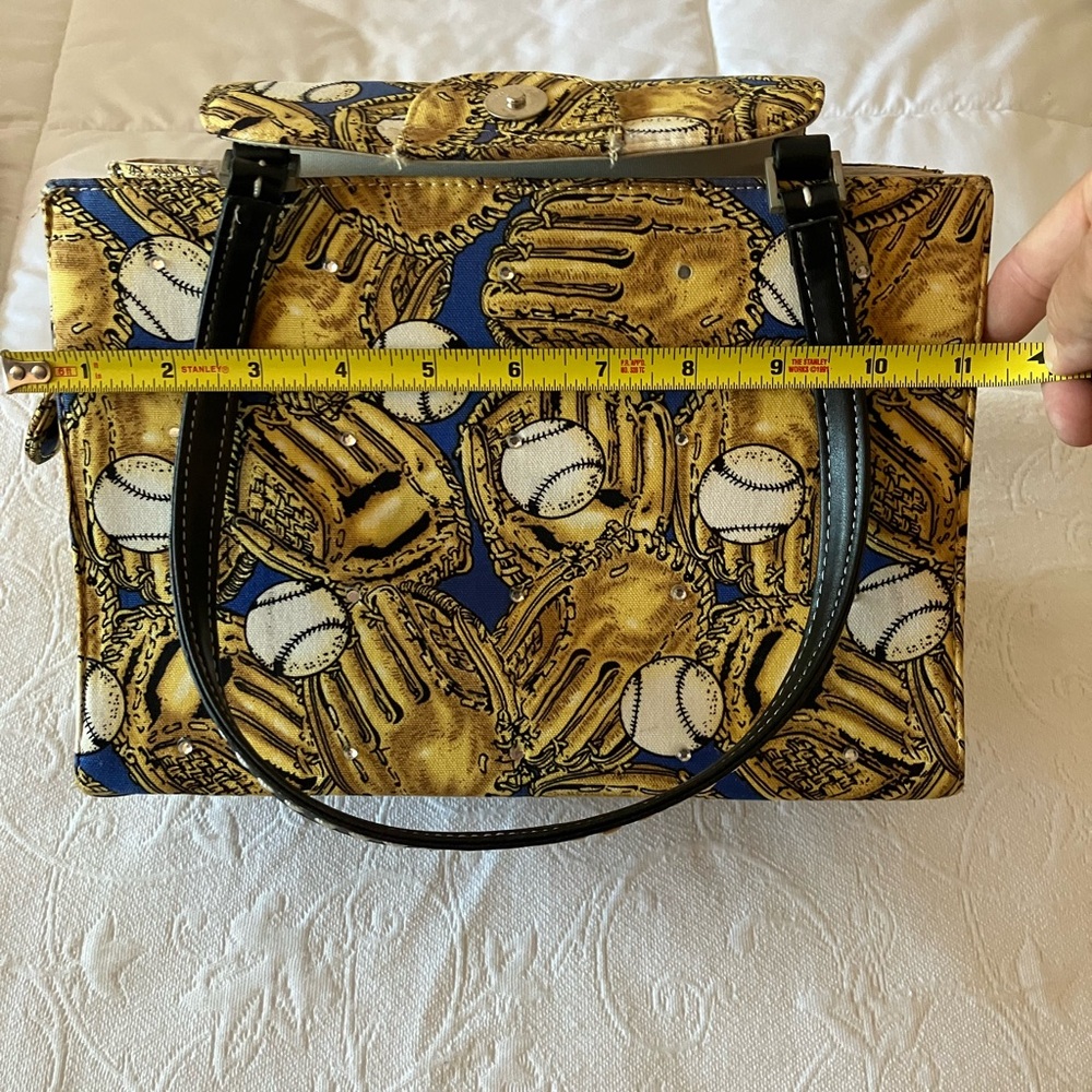 Stylish Baseball Print Women's Bag